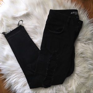 distressed american eagle jeggings